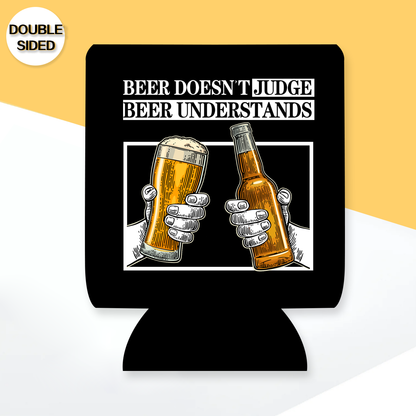 "Beer Doesn't Judge" Can Sleeve｜Emotional Support Beer Can Sleeve Holder｜Funny & Reusable｜Non-Slip｜Man Cave Decor｜Funny Gifts for Men Dad Husband｜Man Gift Set｜Collapsible Can Coolers